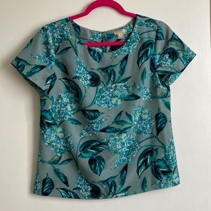 J Crew size XS women’s short sleeve top